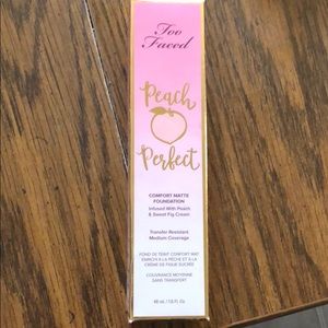 Too faced Peach Perfect Foundation